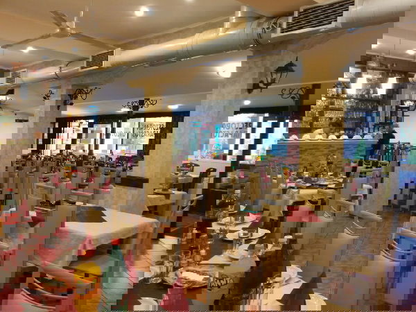 Ресторан "Парастоси Орловача"