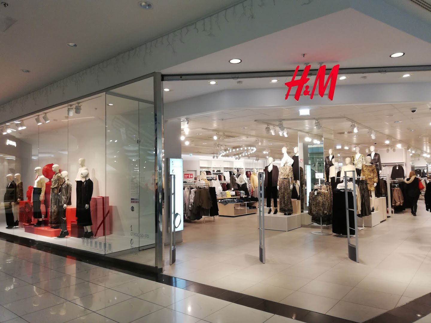 H&M