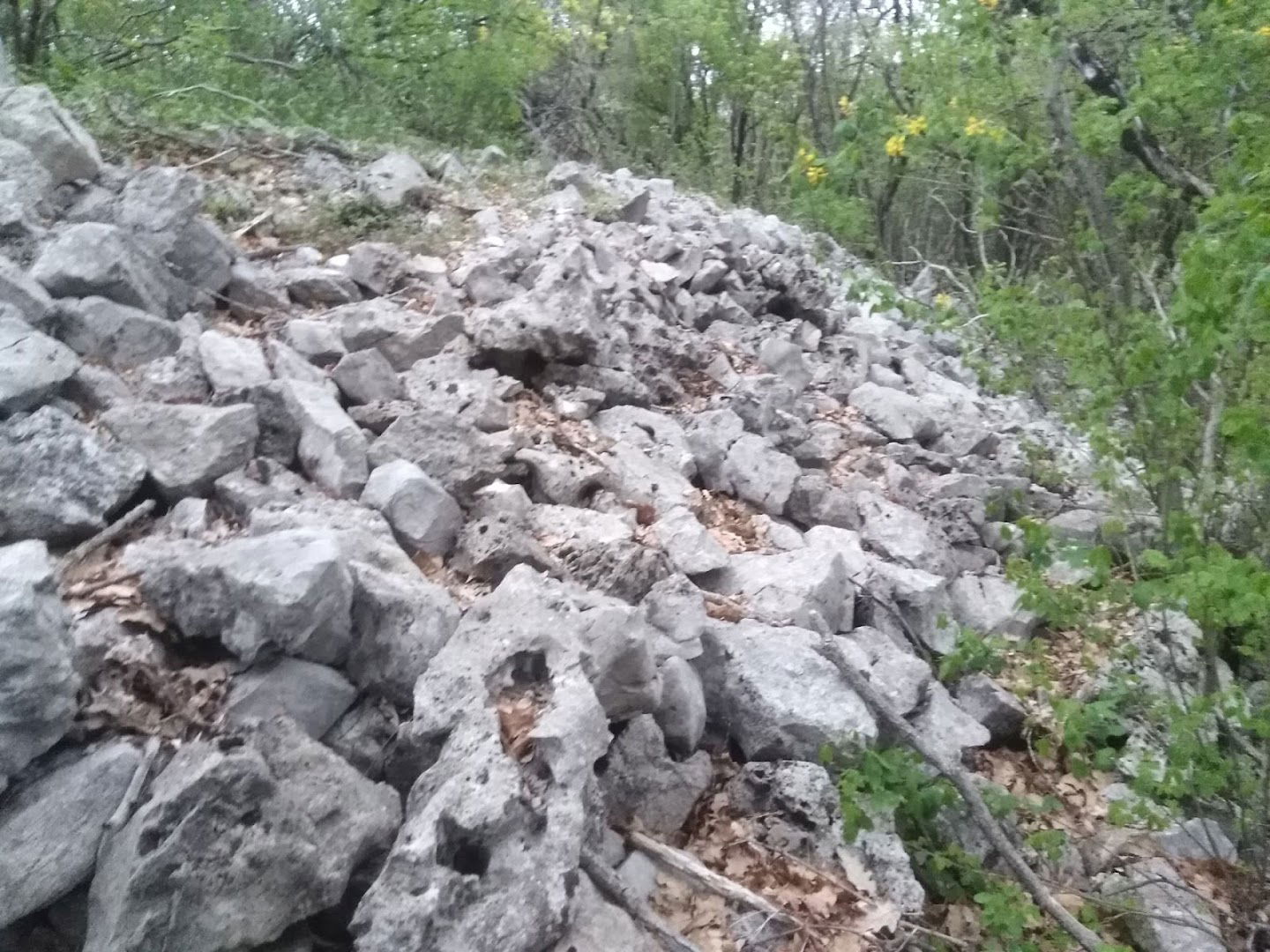 Illyrian prehistoric megalithic bastion-temple