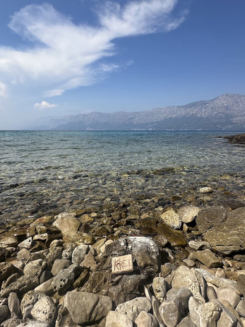 Kret Beach