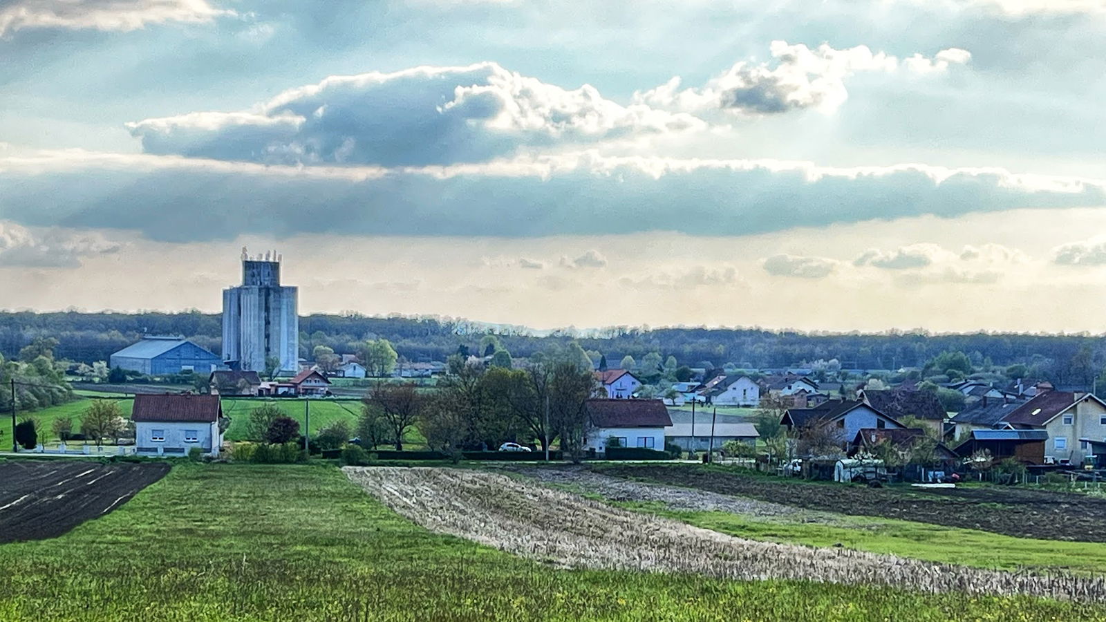 MOSLAVKA KUTINA D.D.