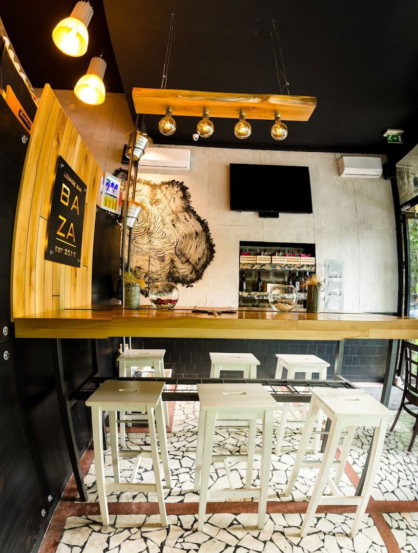 Lounge bar Baza