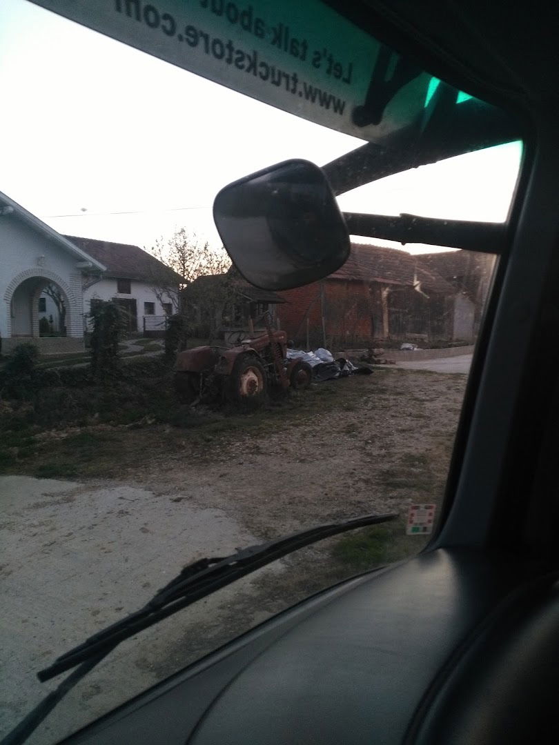 Društveni dom Gornji Maslarac