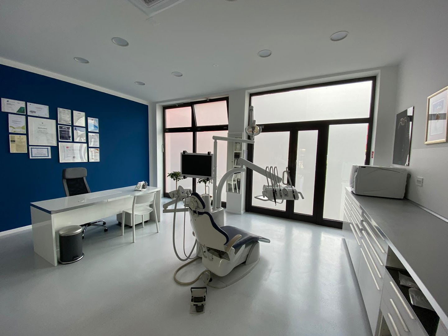 Ordinacija dentalne medicine Danijel Kemiveš