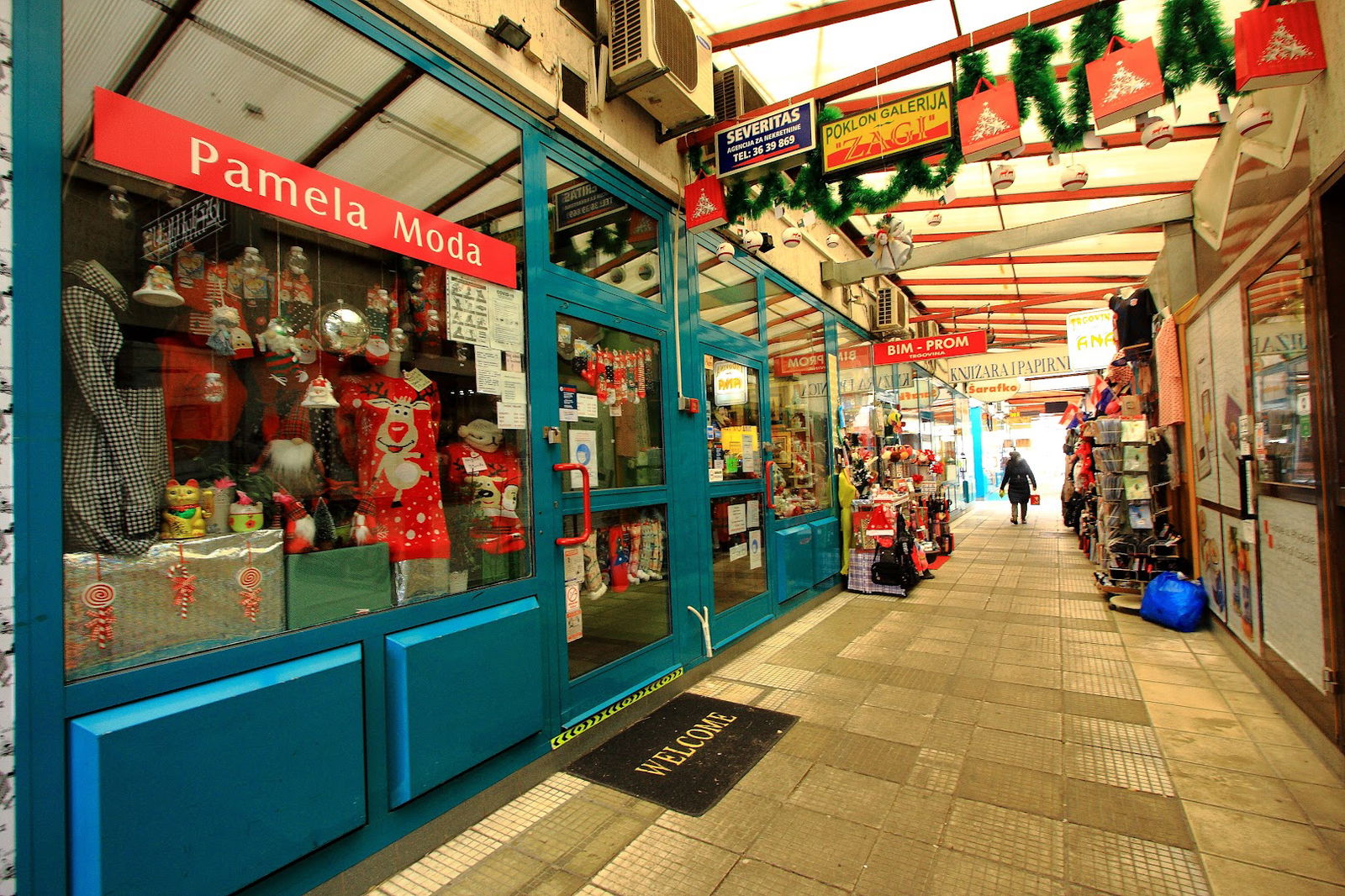 Poklon galerija Zagi