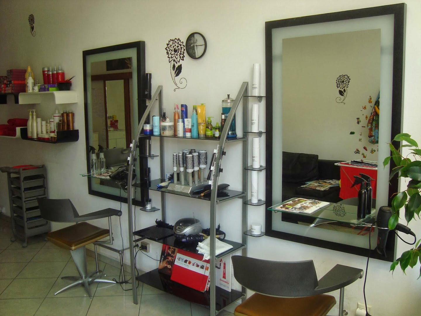 Frizerski salon - Studio ljepote , tržnica-Jarun ,Zagreb
