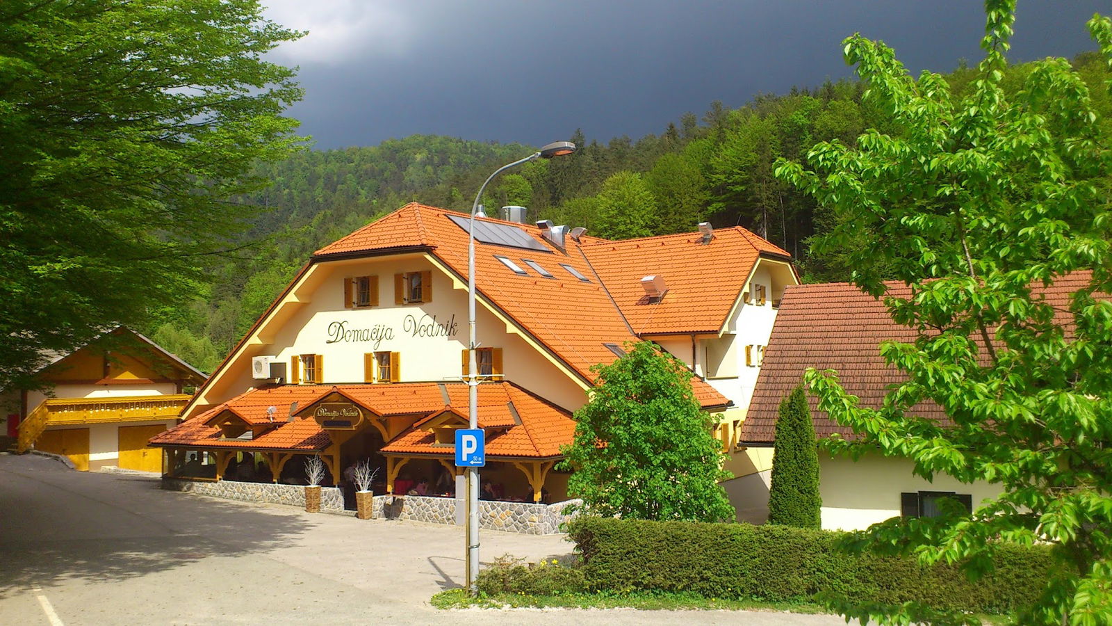 Domačija Vodnik Adergas, gostinstvo in turizem d.o.o.