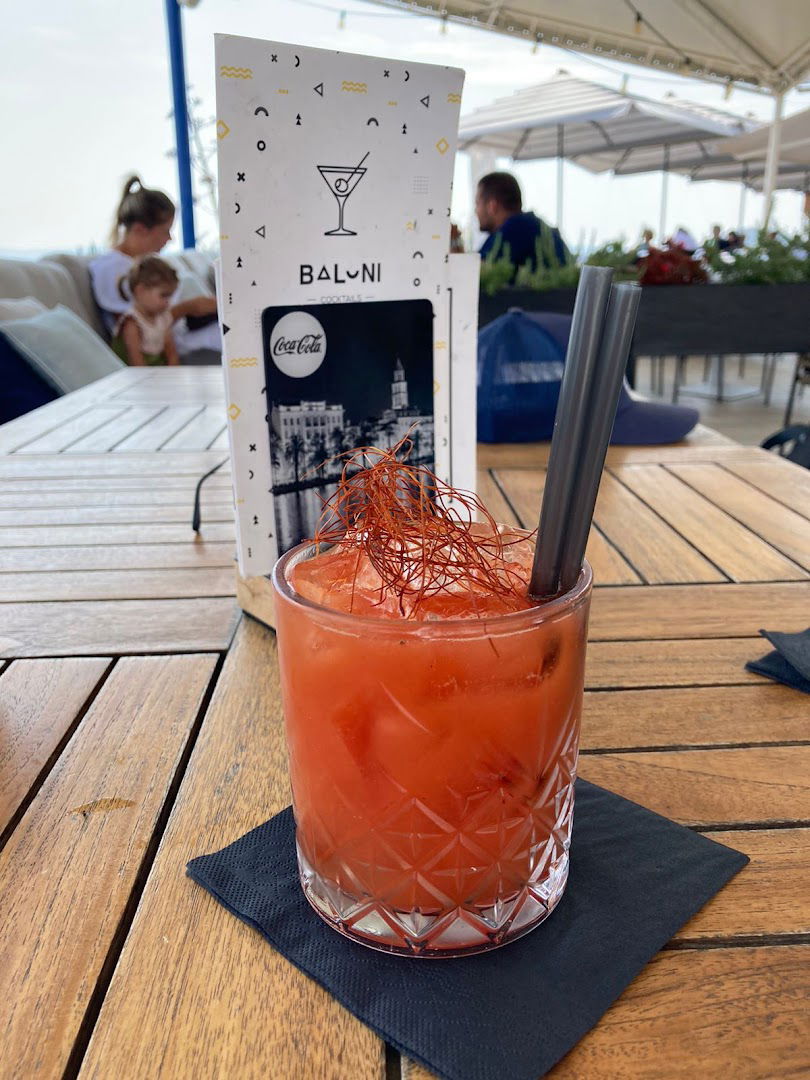 Baloni Cocktails & Cafe