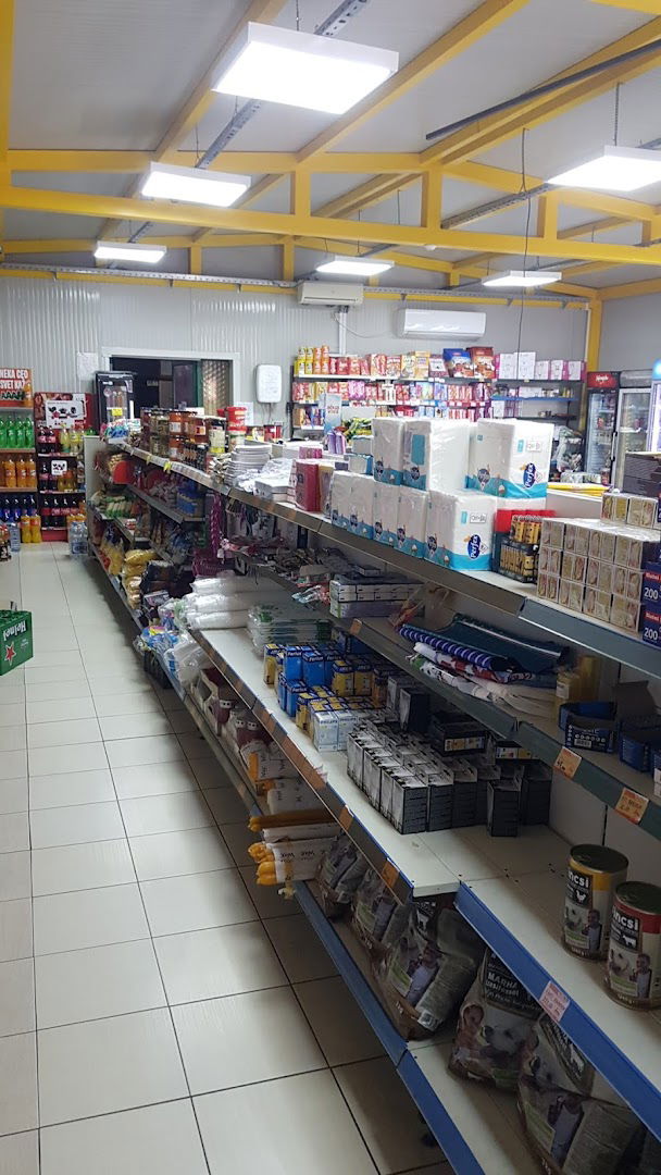 СТР Бата Јуниор