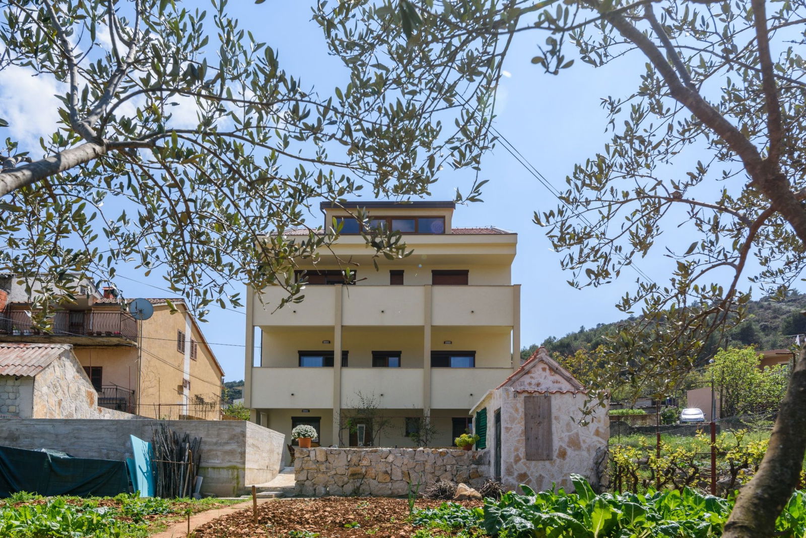 APARTMANI MARKO I ANA