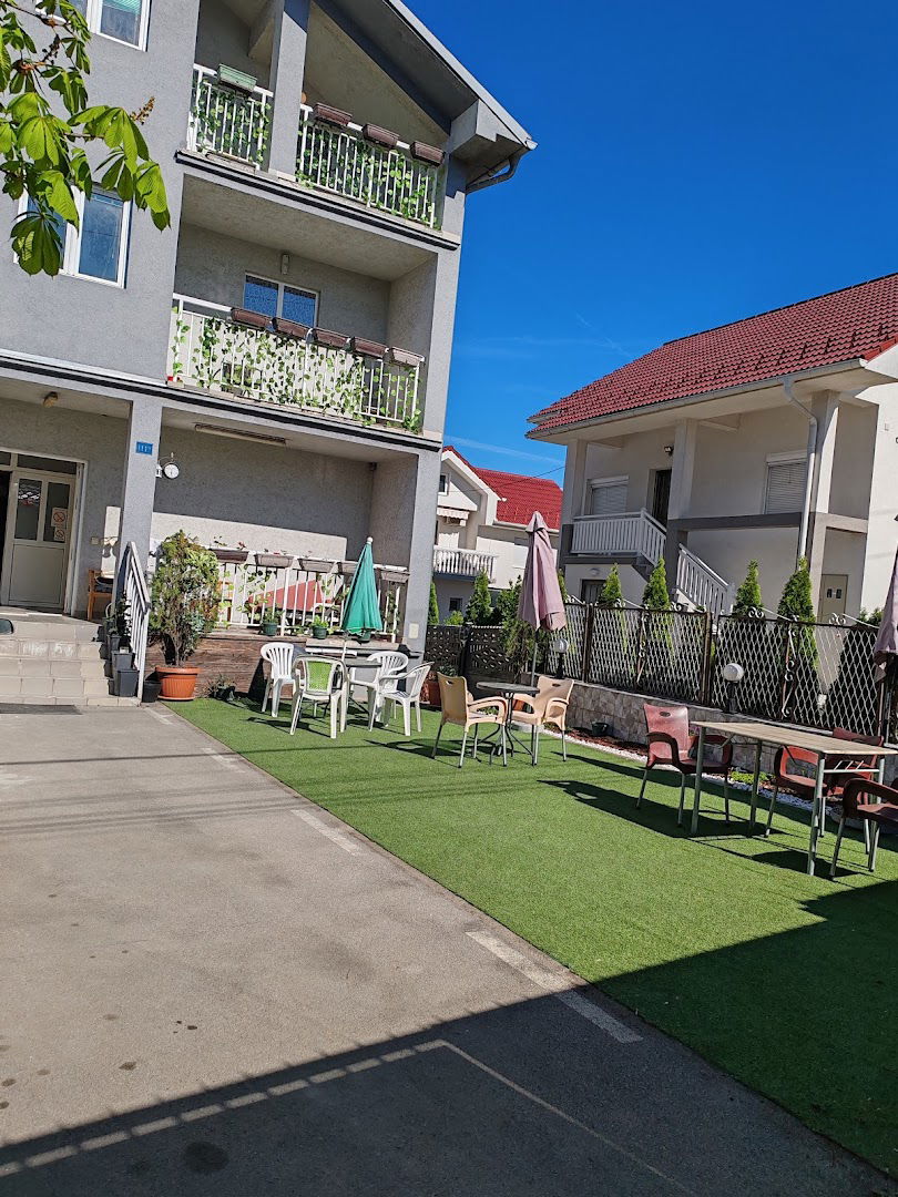 Dom Za Stare "PADINA"