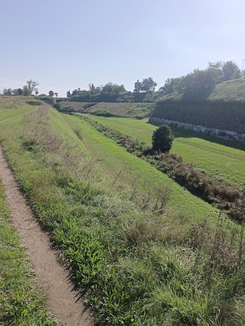 Via Risorgimento Ravelin