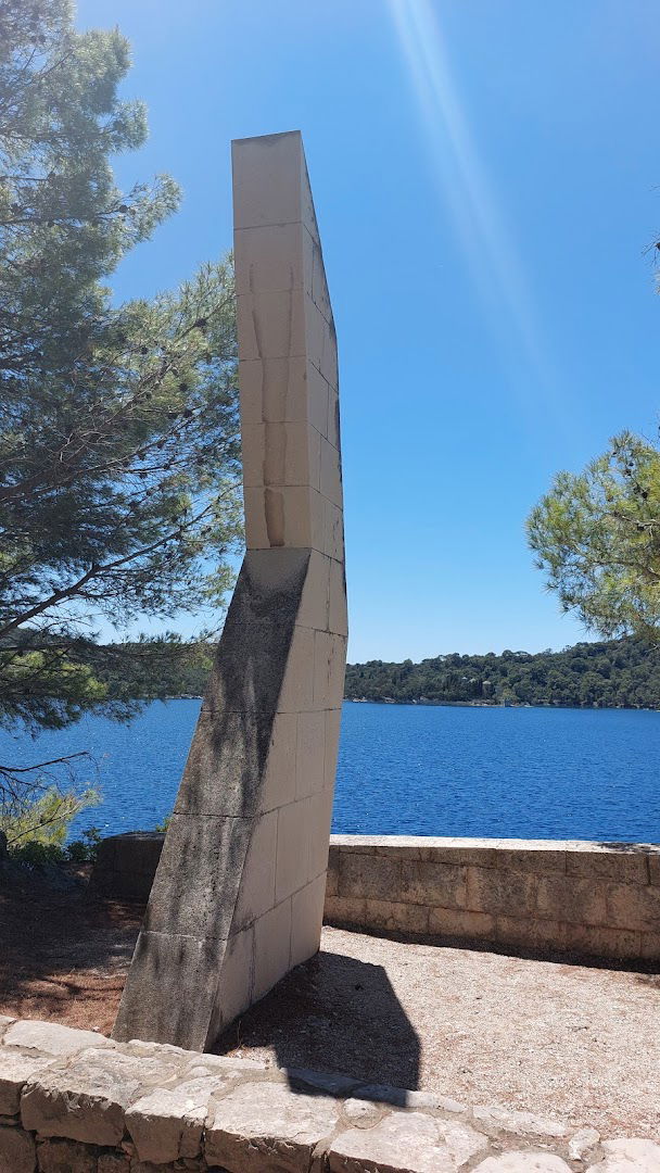 WWII Partisan naval landing monument