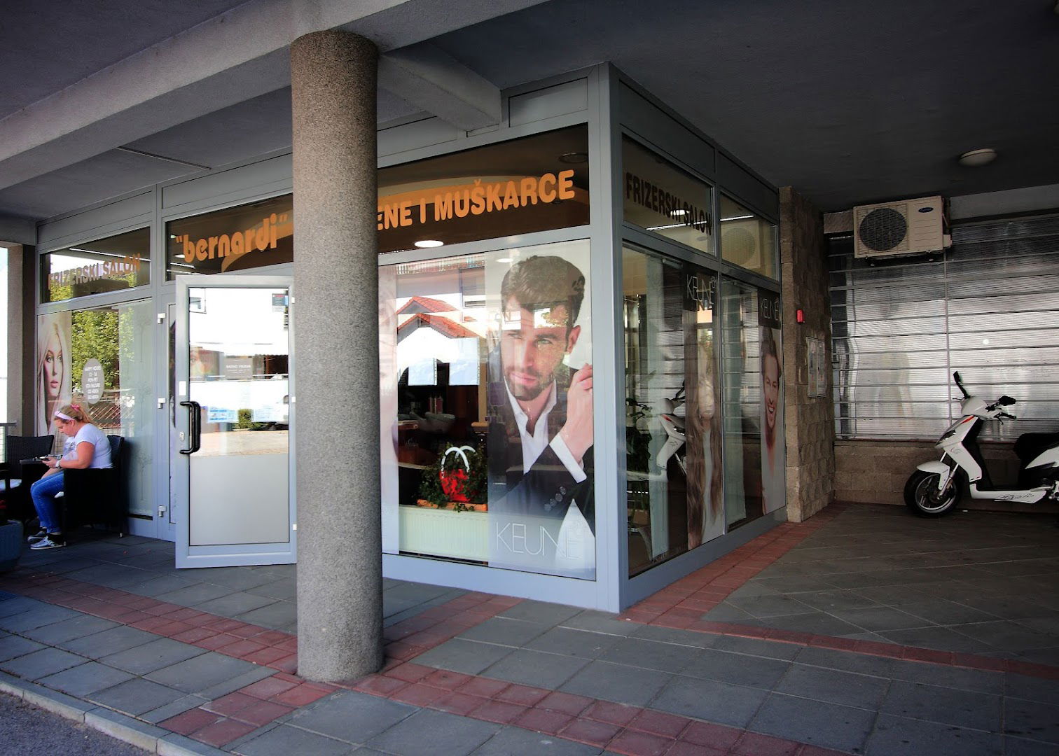 Hairdresser "Bernardi"