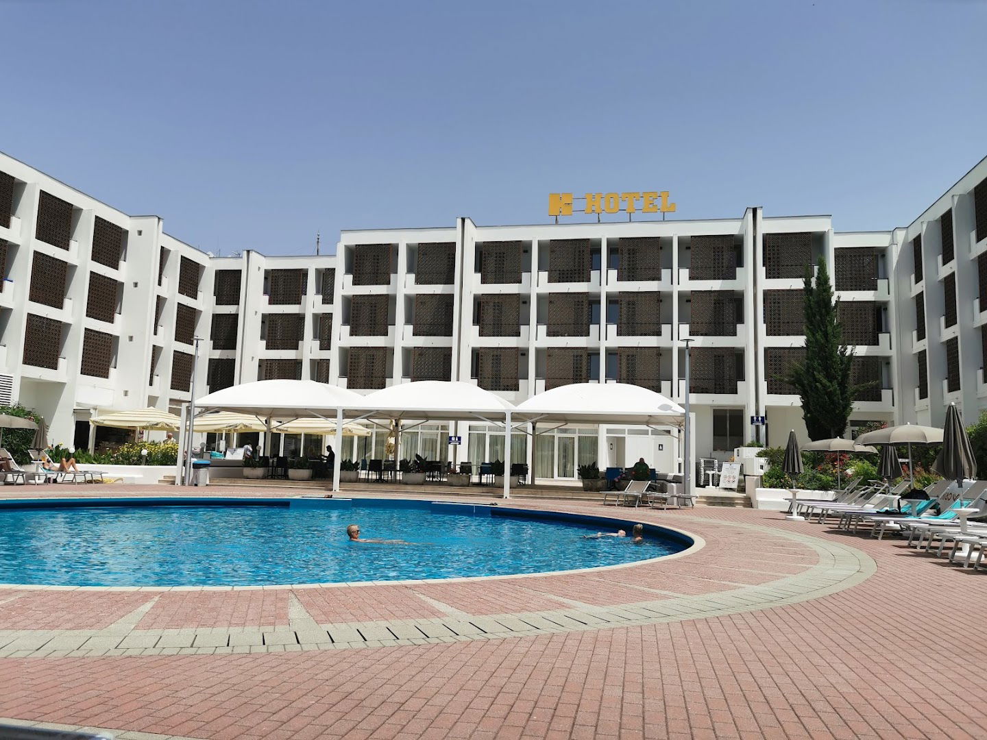 HOTELS ZADAR dd