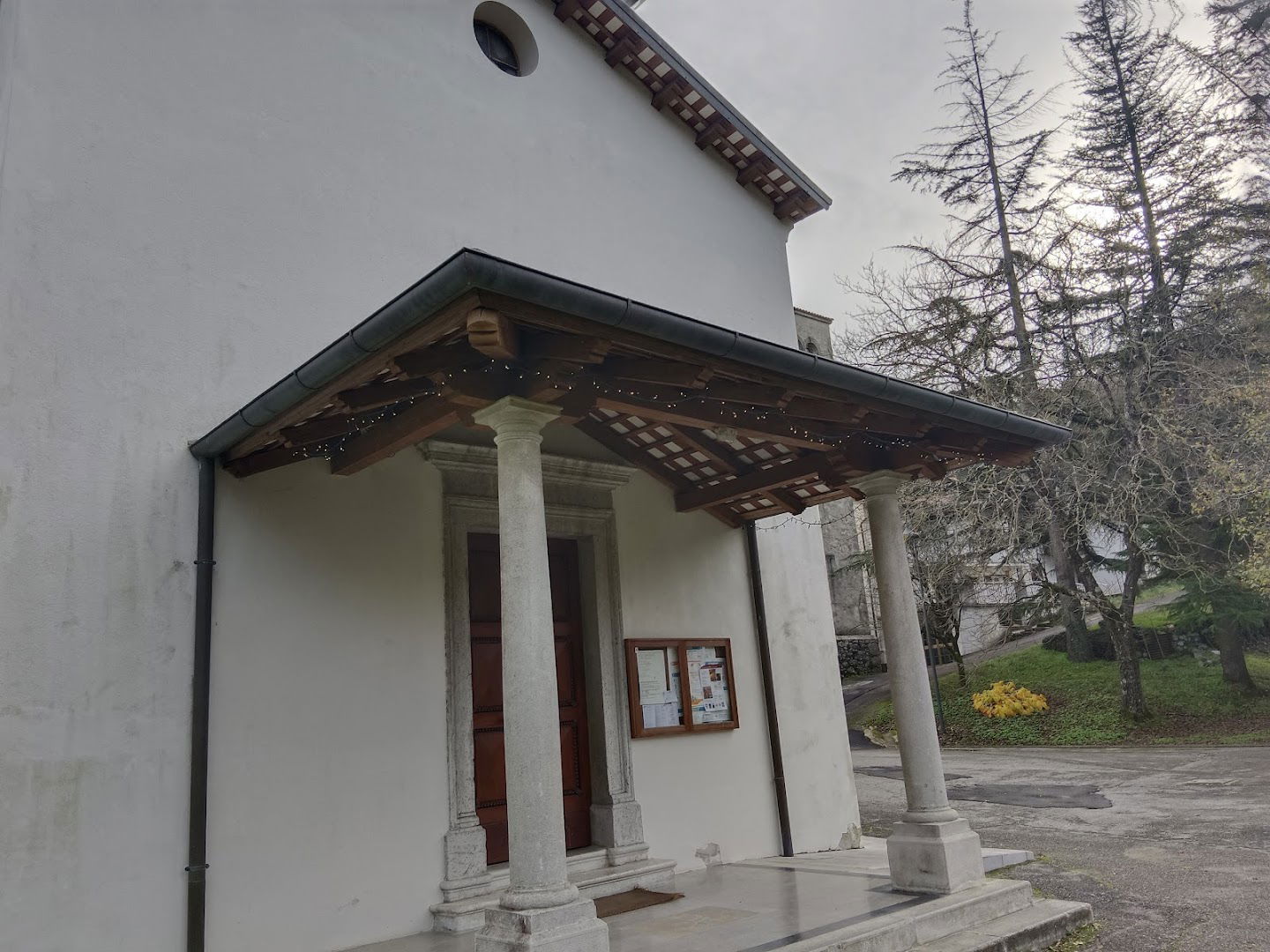 Chiesa di Gabria / Cerkev sv. Miklavža, škofa