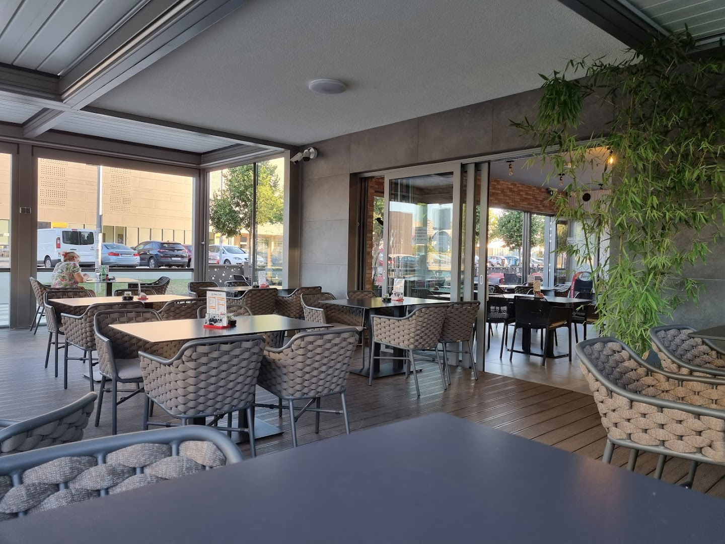 Home Cake - coffee & sweets