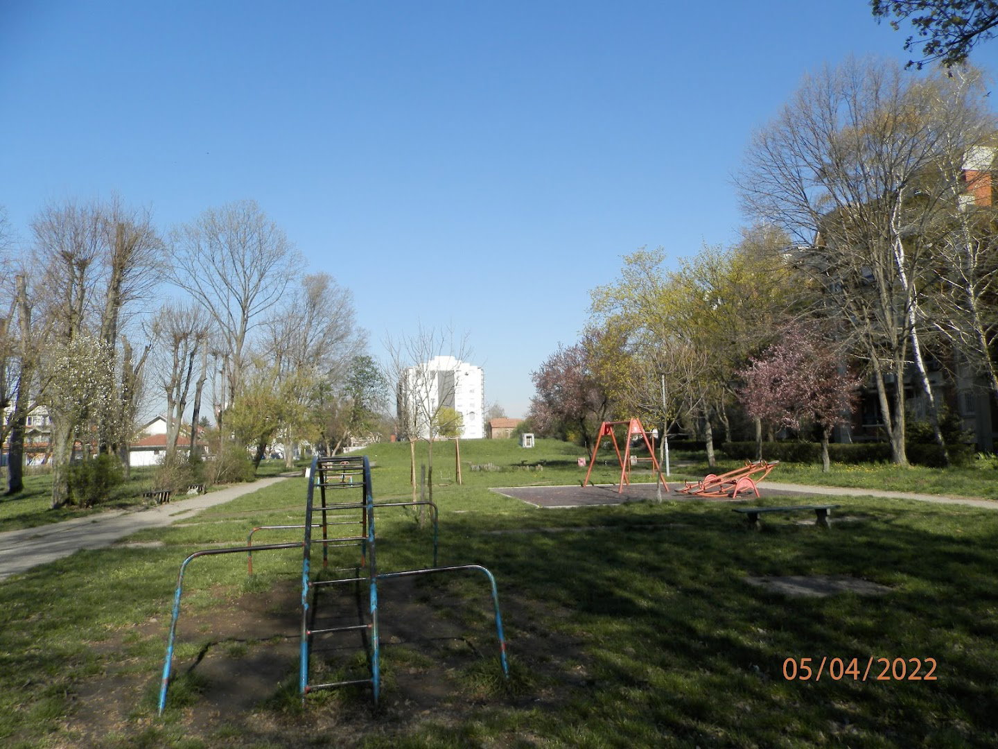 16 kralja Uroša I parkić za decu