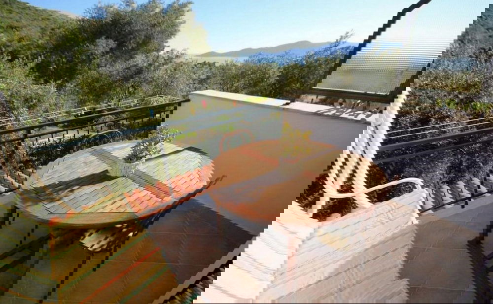 Villa Ro-Ela, Brsecine