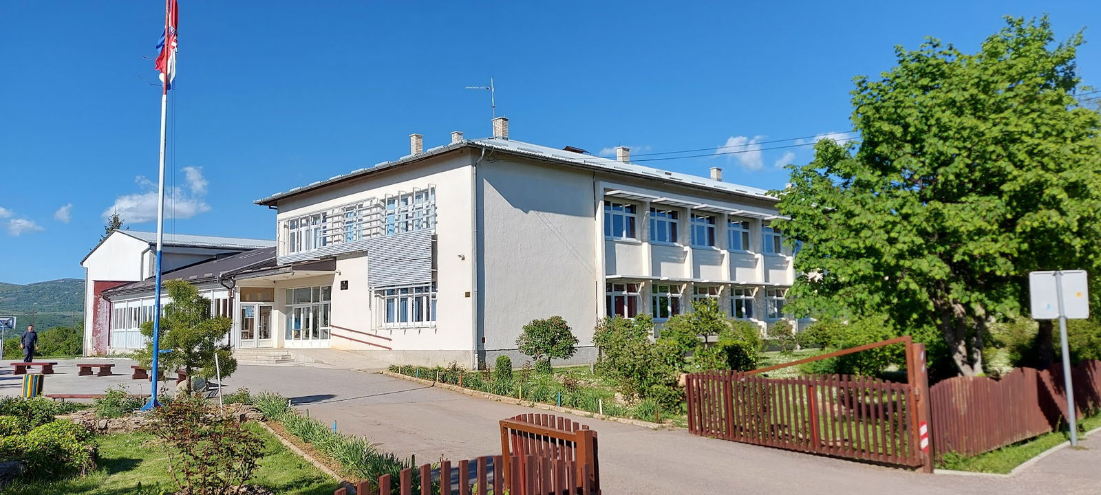 Osnovna škola kralja Tomislava Udbina