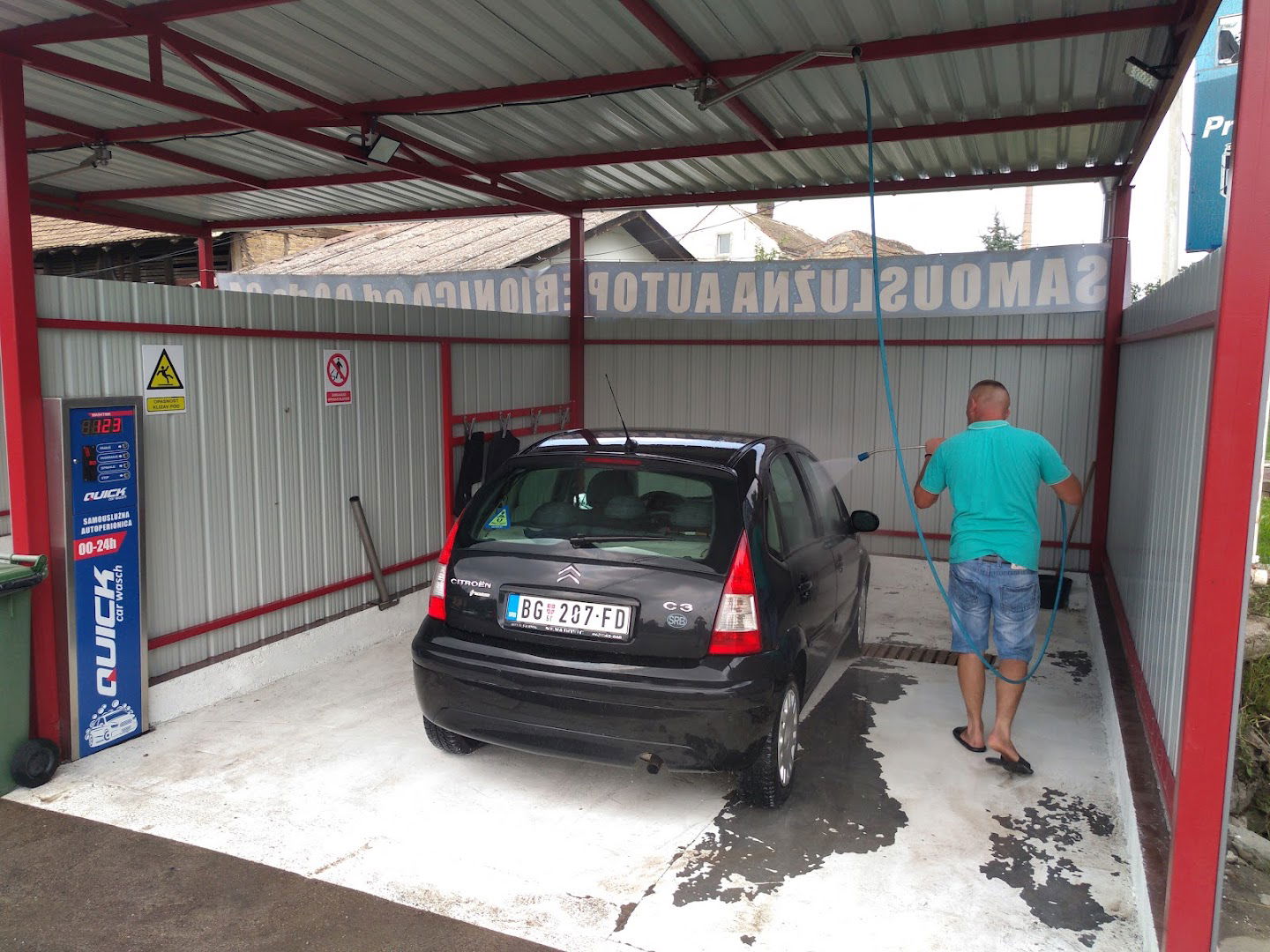 Prodaja guma i samousluzna Auto Perionica Goran 00 - 24