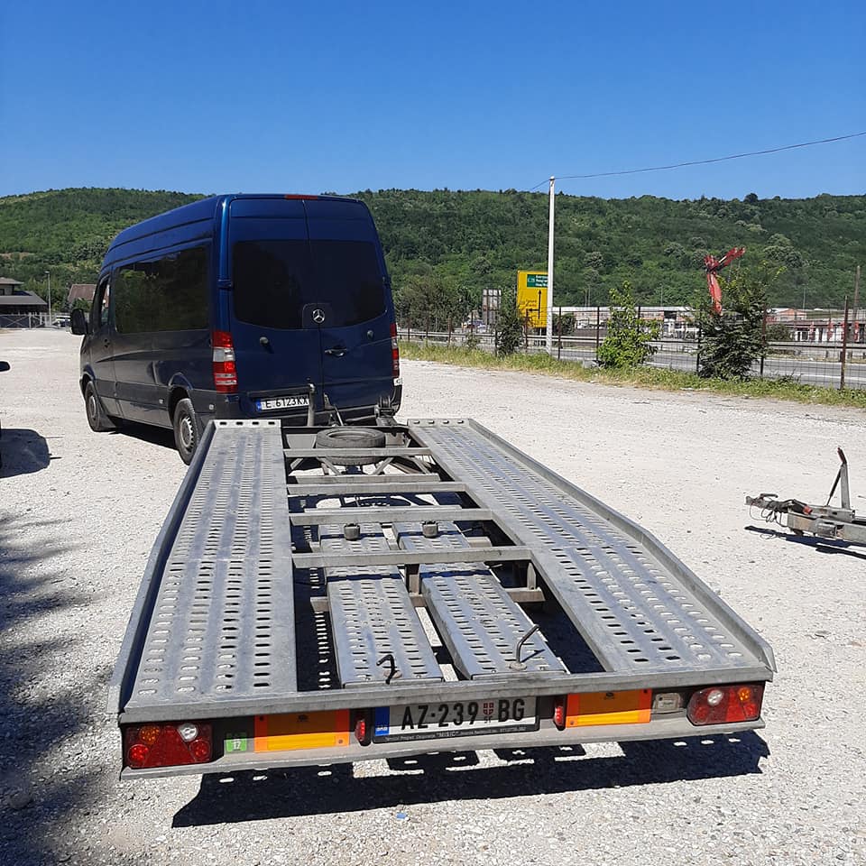 M&D trans iznajmljivanje auto prikolica