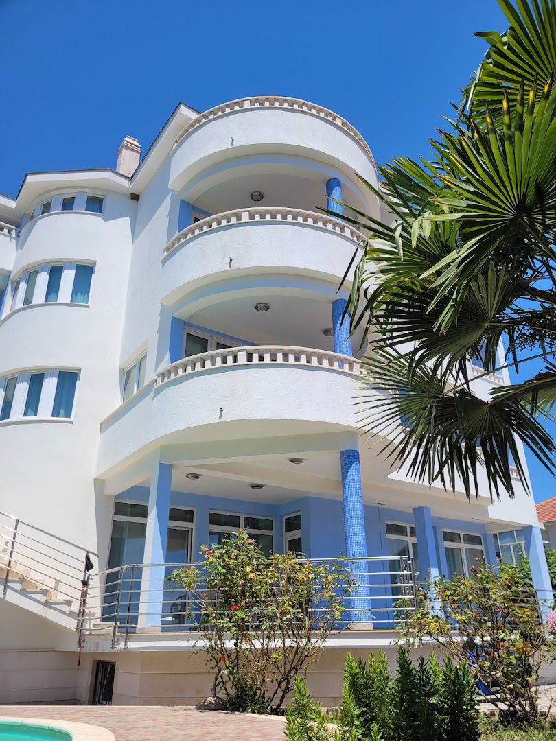 Apartments Villa Lida