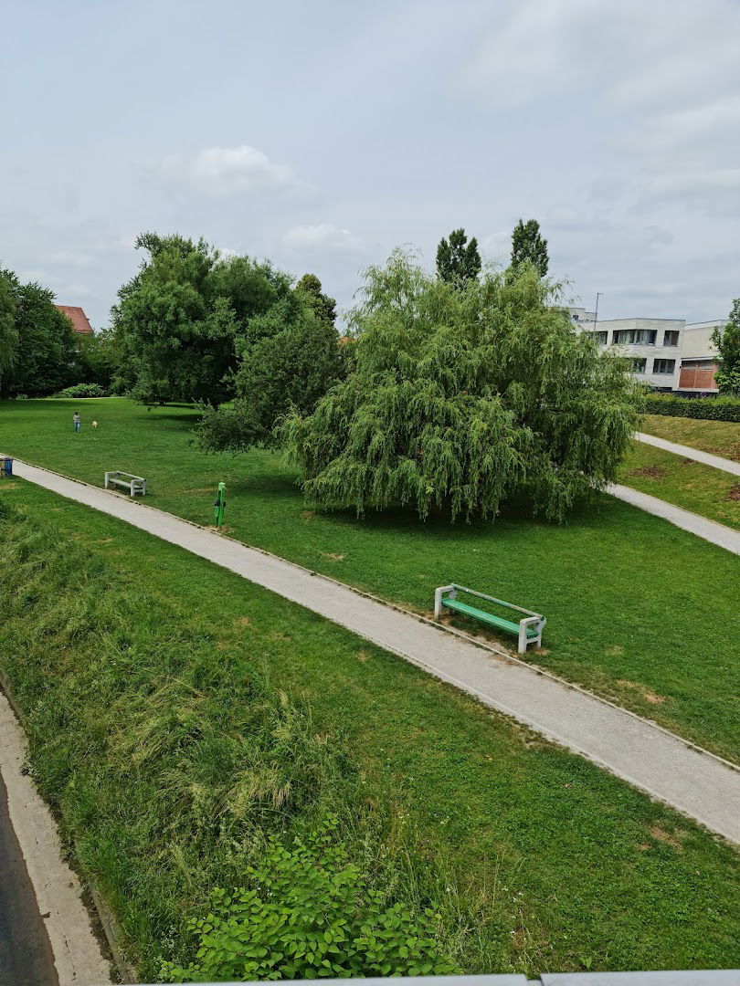 Park Gradaščica ob Barjanski cesti