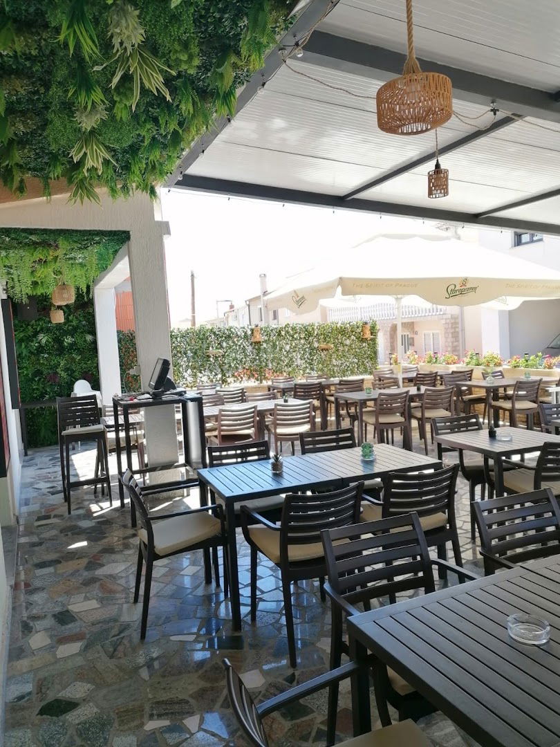 Pizzeria & Grill Snoopy