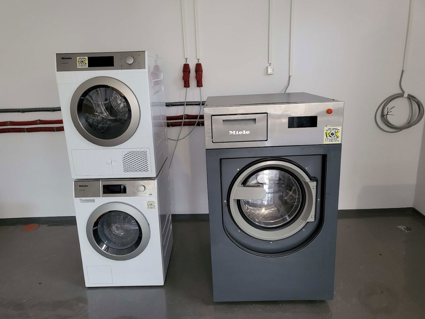 WHITE AND CLEAN praonica rublja Šibenik i servis za čišćenje