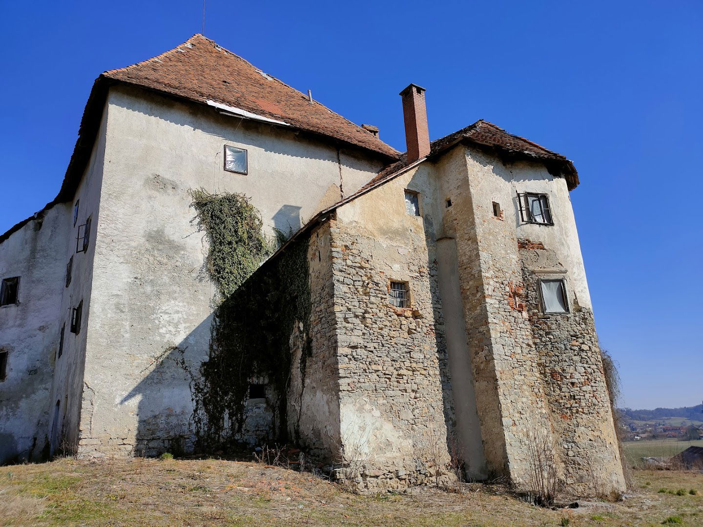 Škrljevo Castle