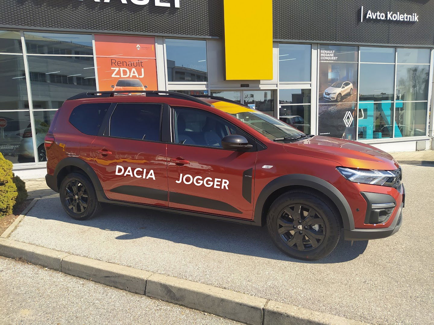 DACIA AVTO KOLETNIK MARIBOR