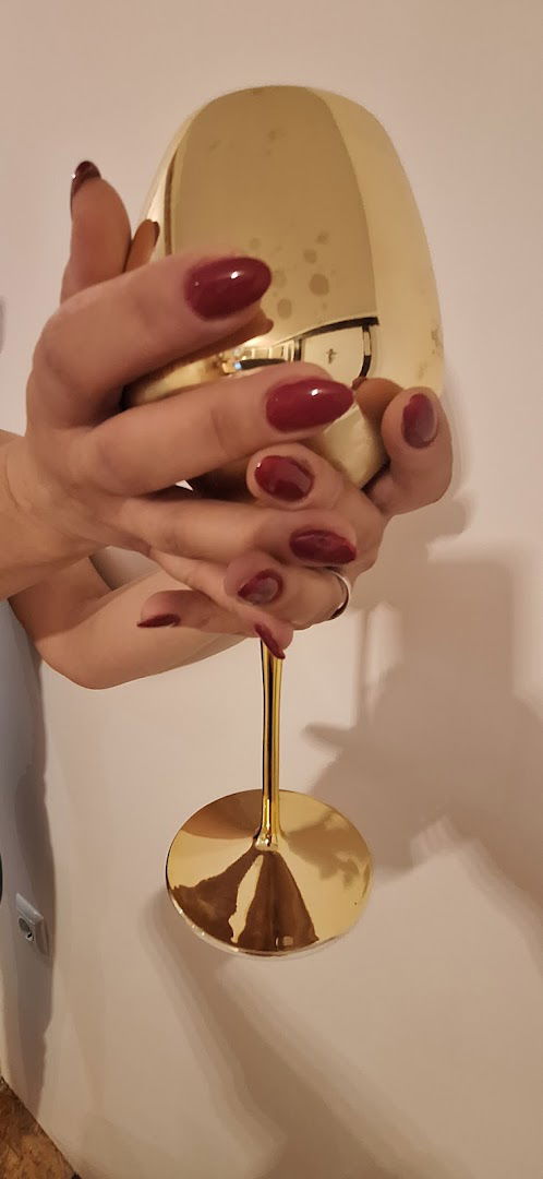 RIBORN,obrt za usluge,salon Zvončica