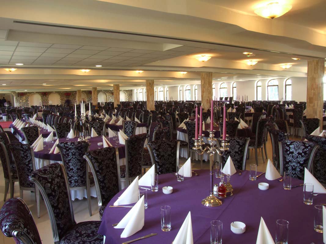 Конгресни салон Волга