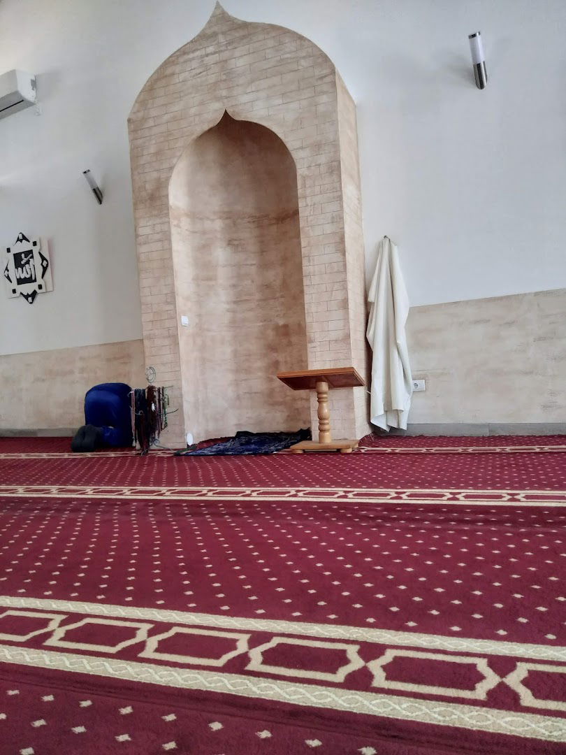 Месџид Војни пут Земун