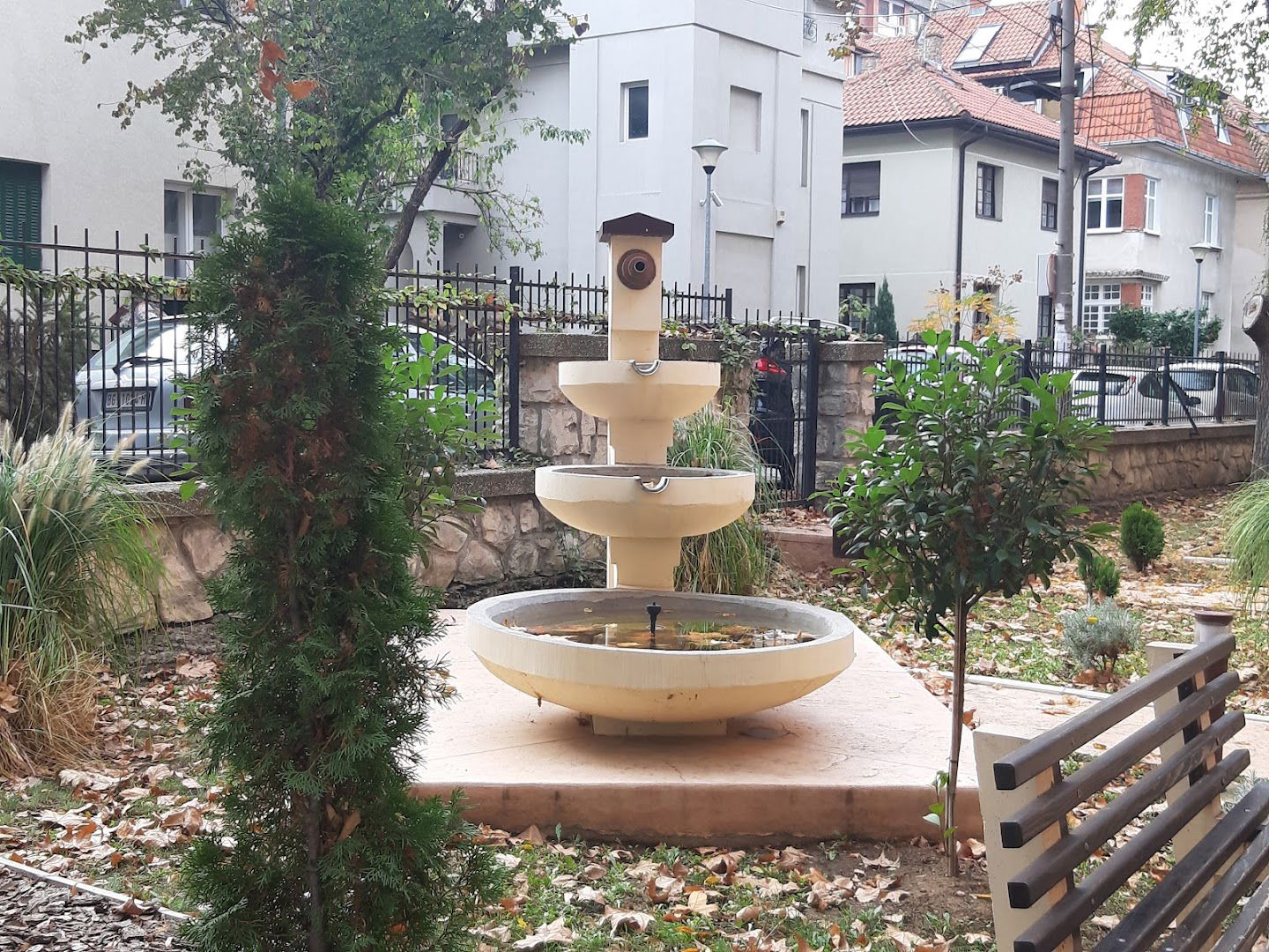 Дом ученика srednjih Skola "Karađorđe" Београд