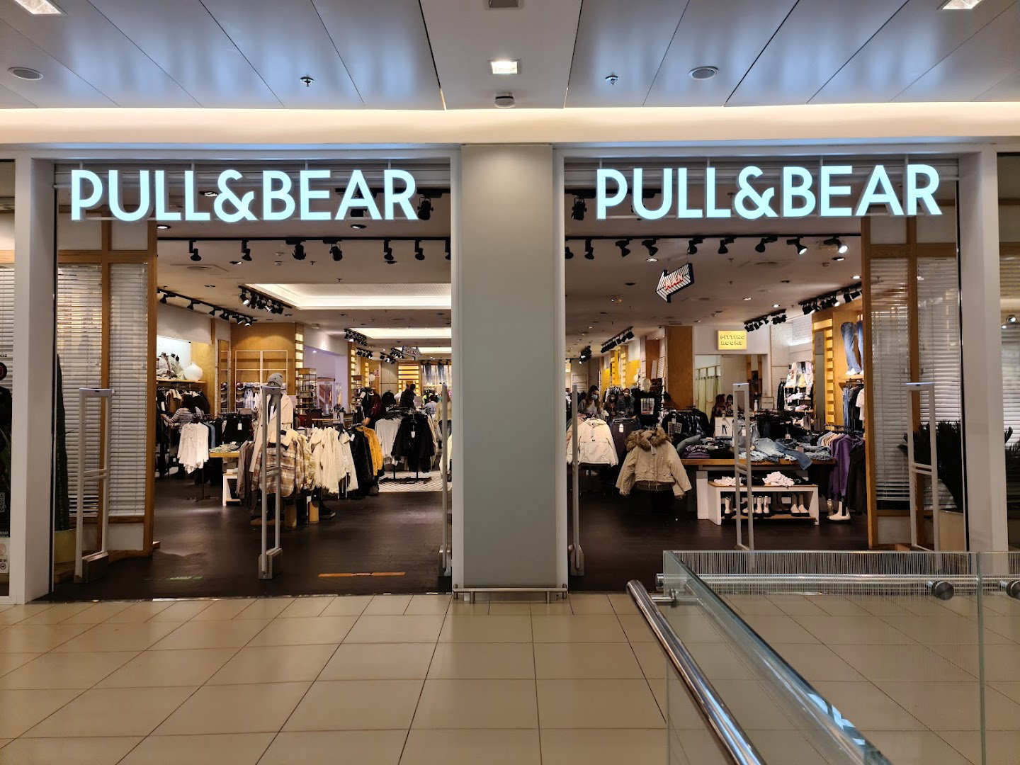 Pull & Bear