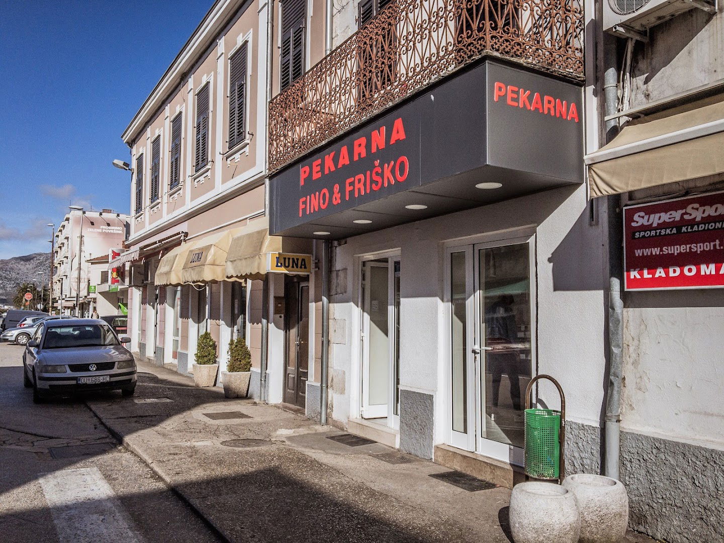 Pekara Fino i friško