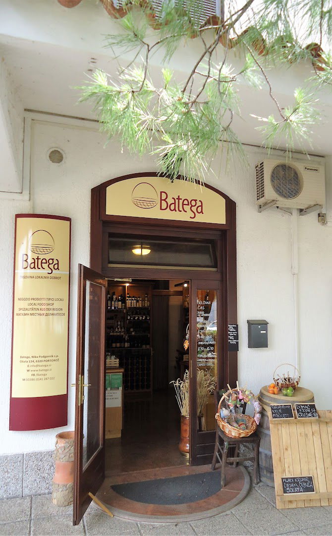 Batega - Local Food, Wine and Gift Shop (Trgovina lokalnih dobrot)