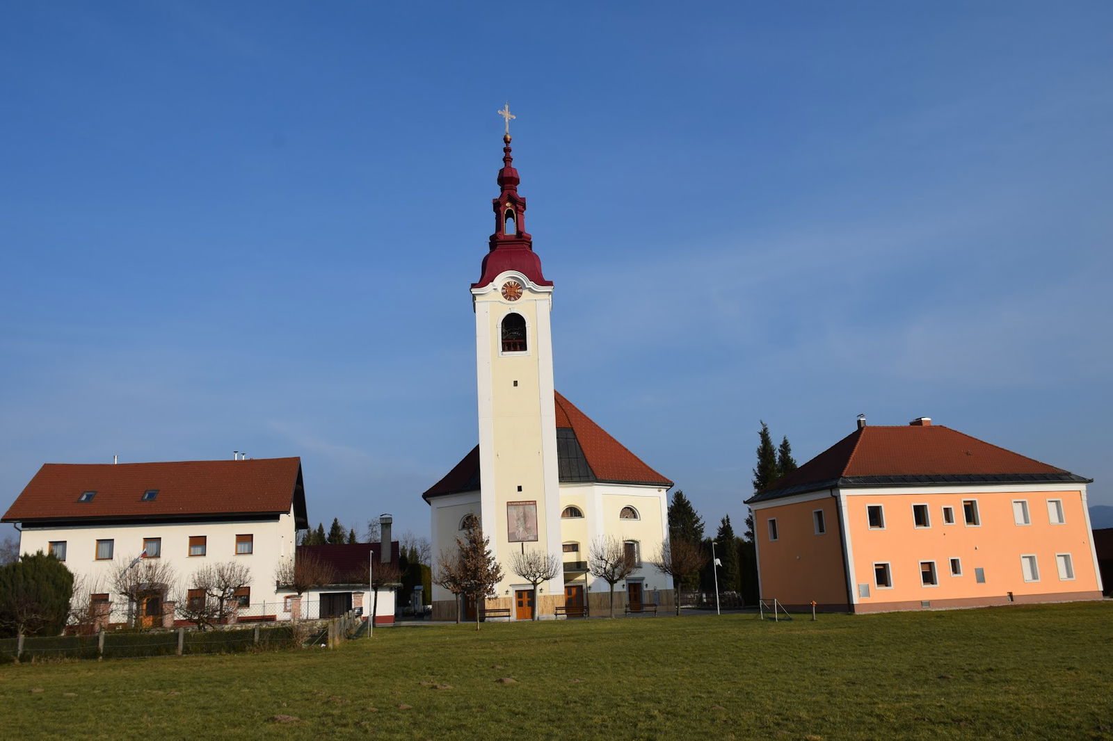 Župnija Dob