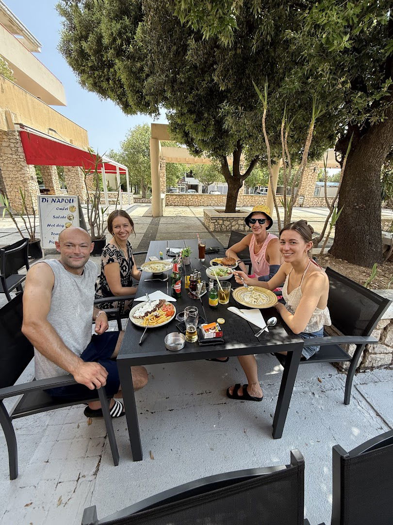DI NAPOLI Restaurant & Pizzeria