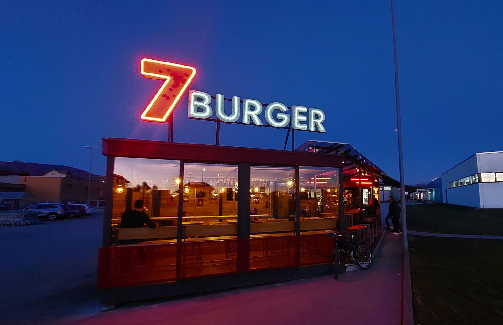 7 burger