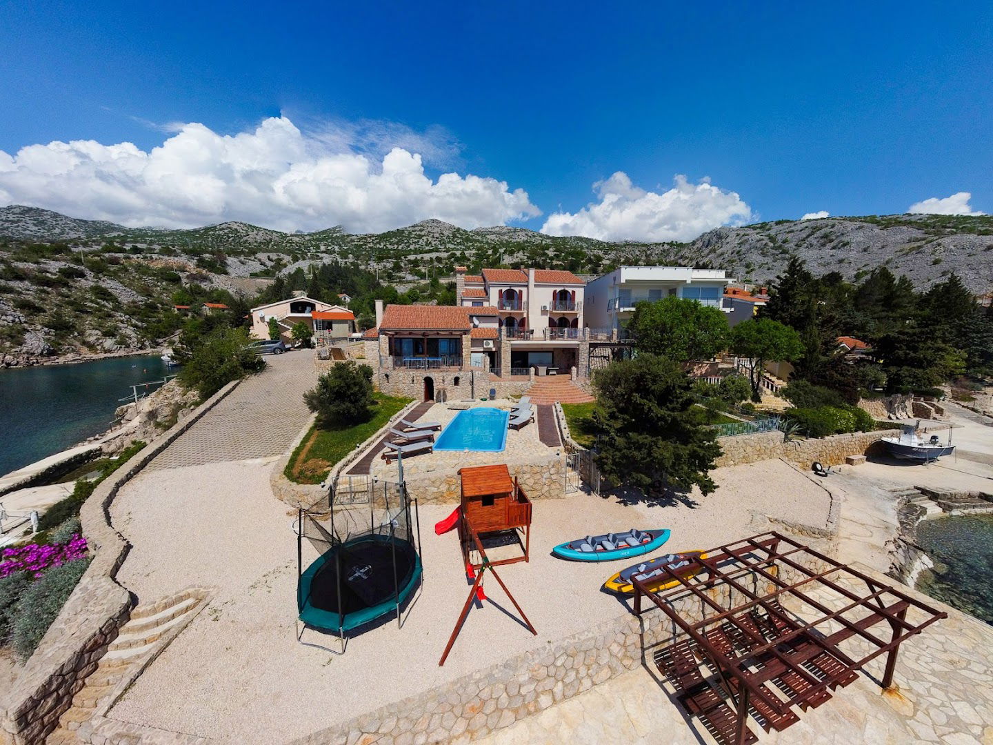 Villa Tiffany & more