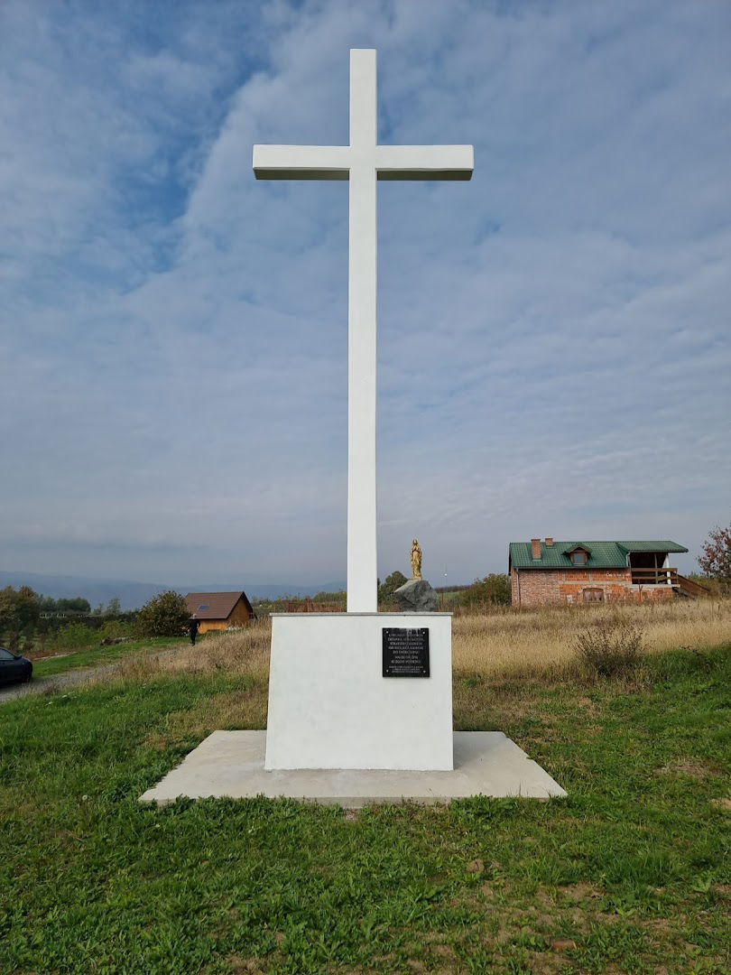 Križ, spomenik hrvatskim žrtvama rata