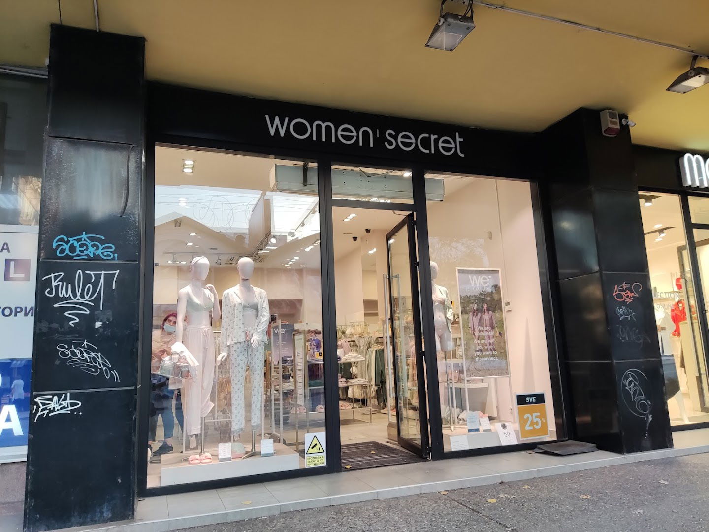 Women secret