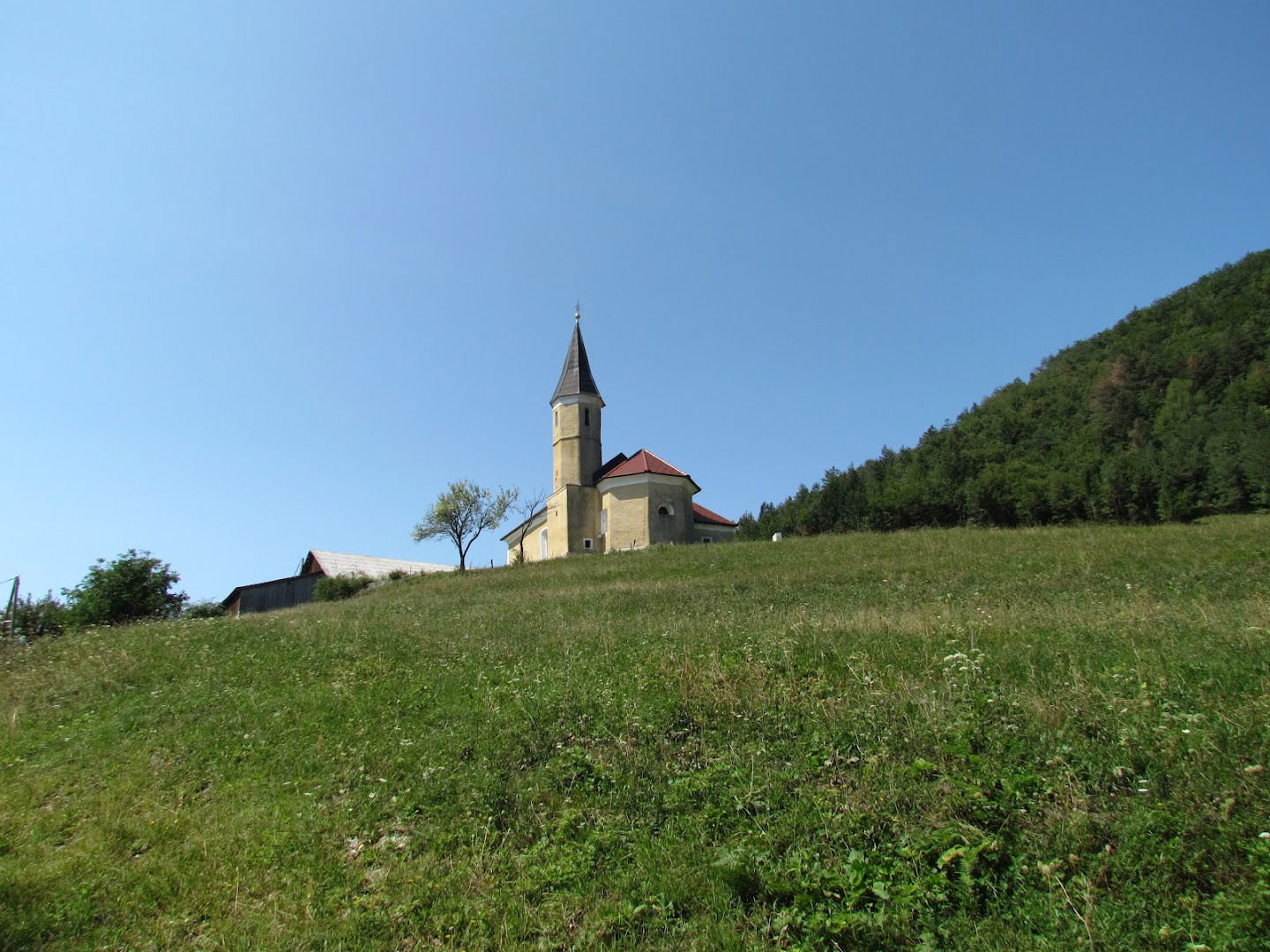 Cerkev svetega Fabijana in Boštjana