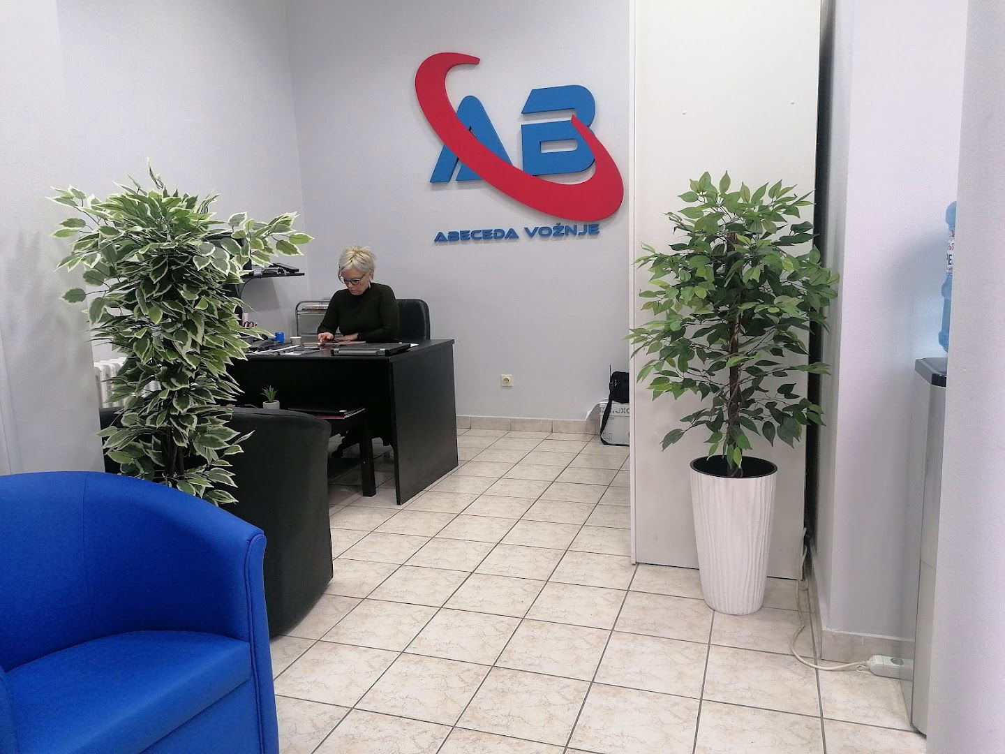 "ABCeda vožnje" Driving school