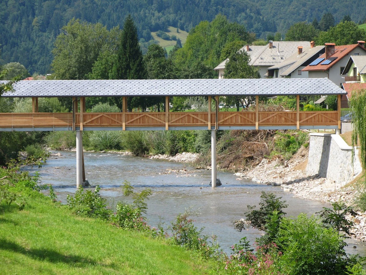 Topos Hotavlje, gradbeništvo, proizvodnja, trgovina in storitve, d.o.o.