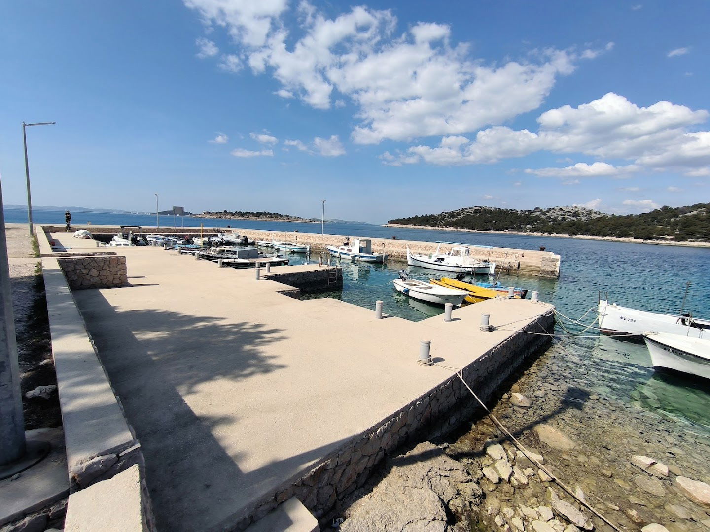 Port of Murter - Podvrške