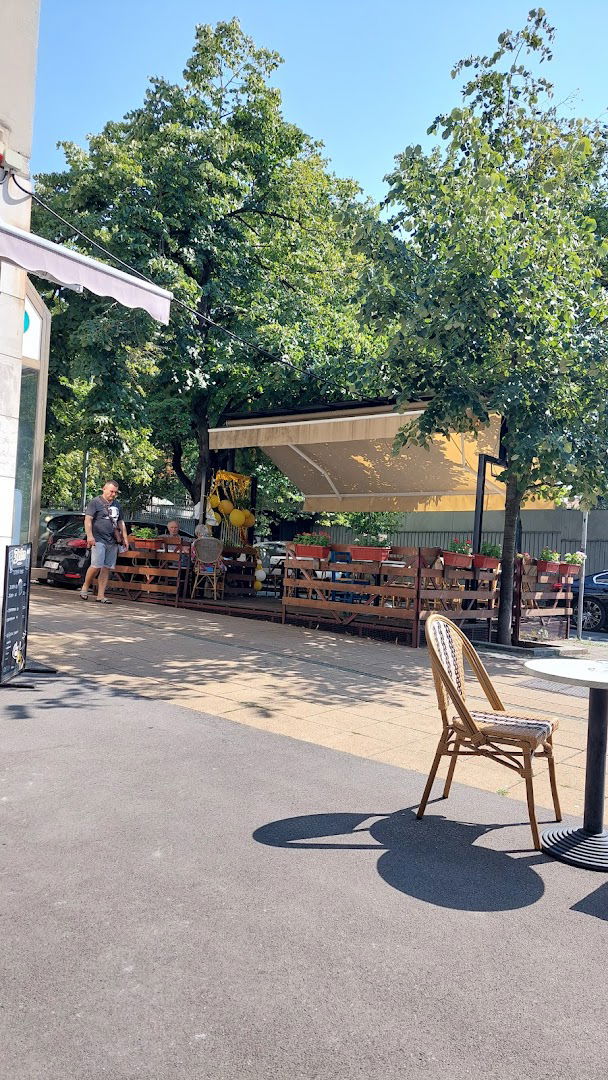 cafe "Aleksandar"
